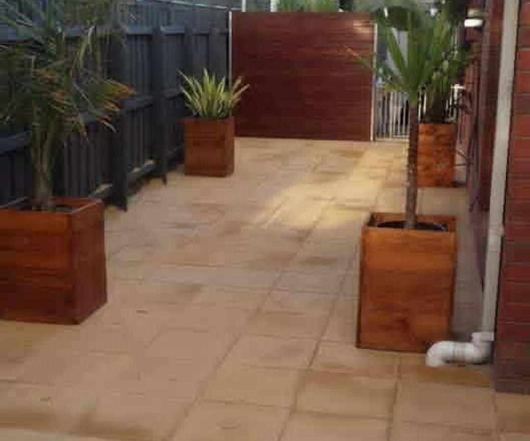 Narrow Backyard Transformation 2